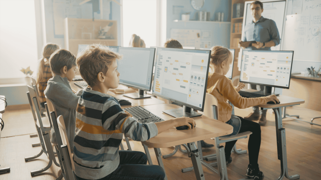 learning management system software